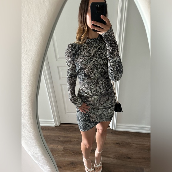 H&M Draped Fitted Dress - Picture 3 of 6